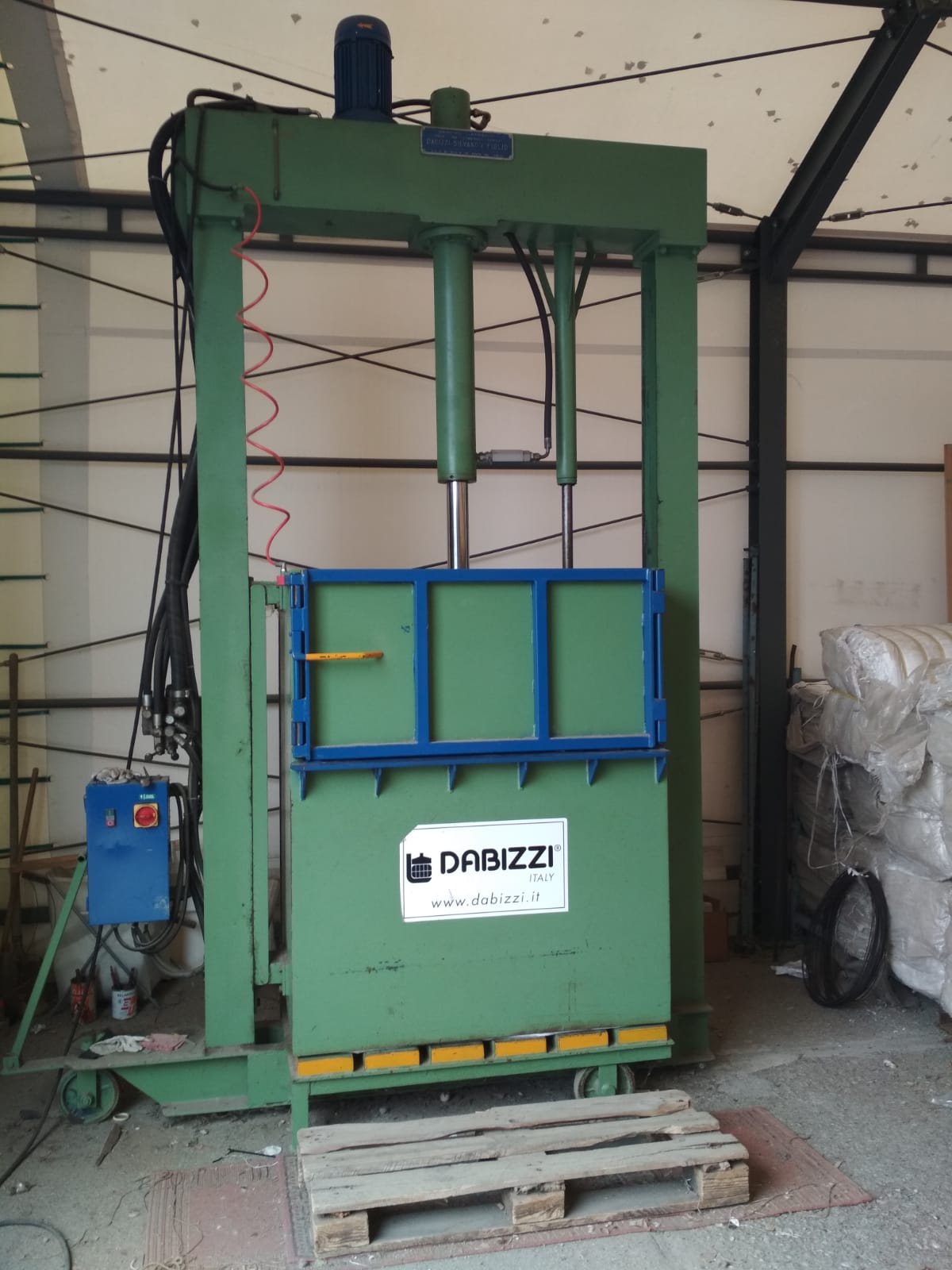 Hydraulický balící lis zn. DABIZZI - Obrázek 2