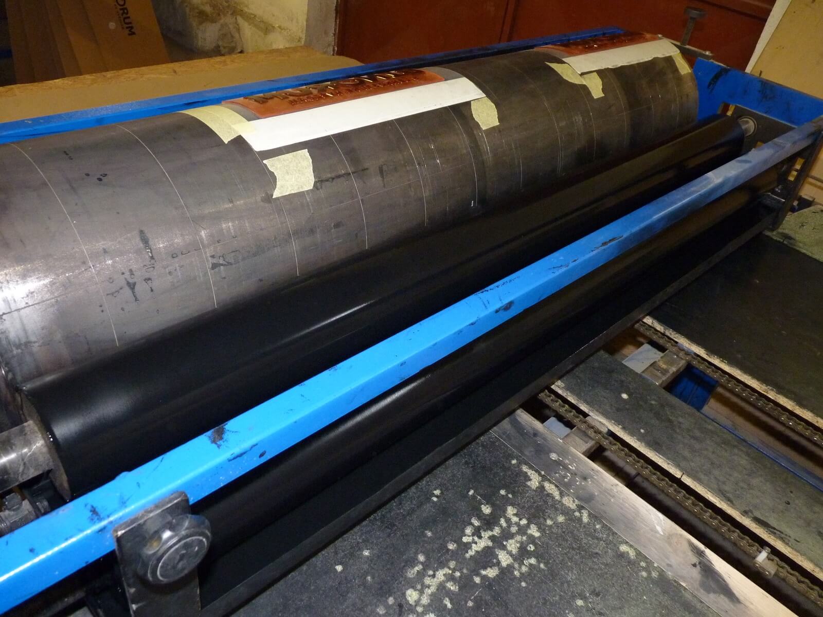 Jednobarevný flexotiskový stroj - Obrázek 4