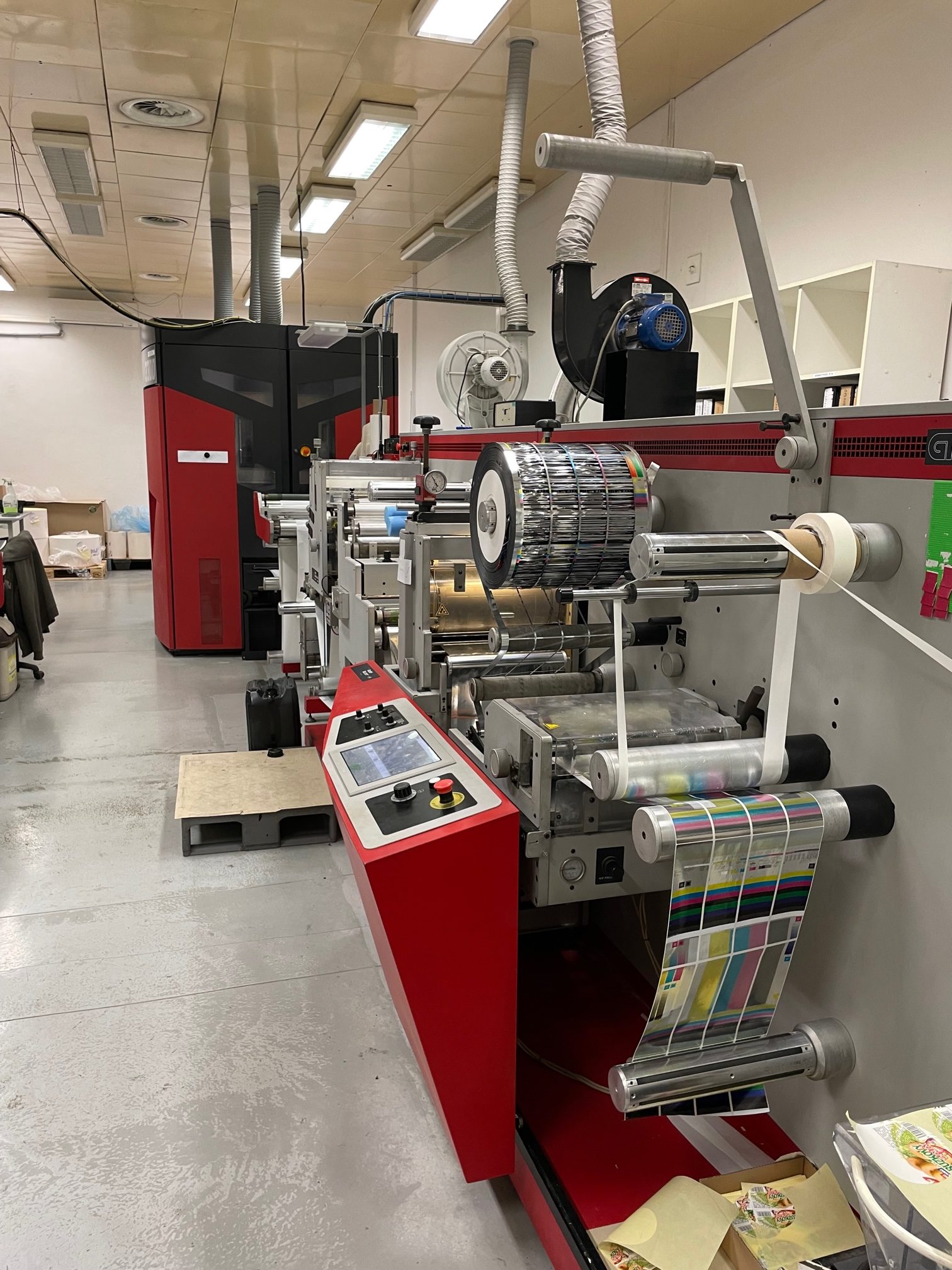 Xeikon typ 3300 -digitální stroj na etikety - Obrázek 3